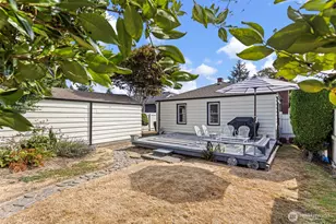 8337 27th Ave NW, Seattle, WA 98117 - Photo 18