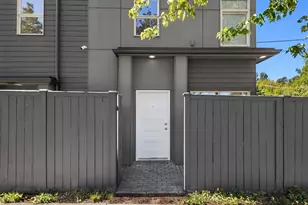 3323 Martin Luther King Jr Way S, Seattle, WA 98144 - Photo 18