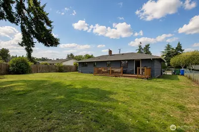 49 SW 8th Avenue, Oak Harbor, WA 98277 - Photo 22