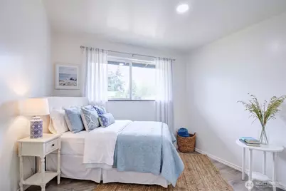 49 SW 8th Avenue, Oak Harbor, WA 98277 - Photo 12