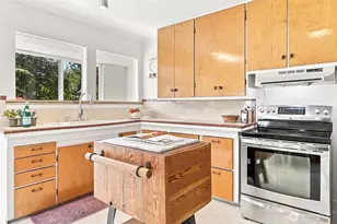 2401 SW 112th St, Burien, WA 98146 - Photo 14