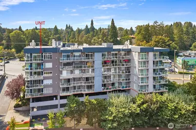 15020 Bothell Way NE #605, Lake Forest Park, WA 98155 - Photo 2