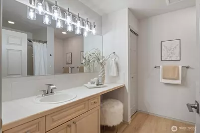 15020 Bothell Way NE #605, Lake Forest Park, WA 98155 - Photo 22