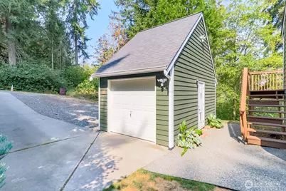 15918 41st Street E, Sumner, WA 98391 - Photo 32