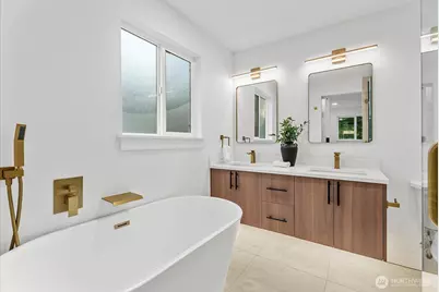 17037 154th Place SE, Renton, WA 98058 - Photo 20