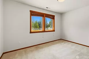 30217 Retreat Kanaskat Road SE, Ravensdale, WA 98051 - Photo 22