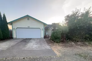 2111 Laurel St, Shelton, WA 98584 - Photo 1