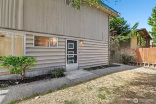 2352 49th Ave SW, Seattle, WA 98116 - Photo 26