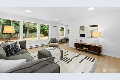 11045 Alton Avenue NE, Seattle, WA 98125 - Photo 30