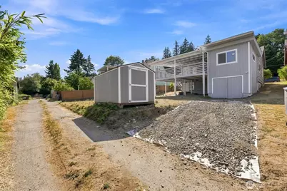 1116 N Lafayette Street, Bremerton, WA 98312 - Photo 4