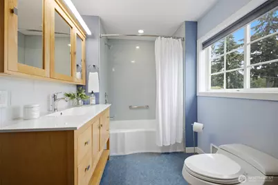 9854 Occidental Avenue S, Seattle, WA 98108 - Photo 18