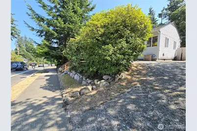 1311 N 155th Street, Shoreline, WA 98133 - Photo 6
