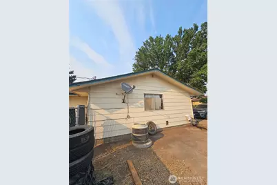 270 Kinne Lane, Selah, WA 98942 - Photo 18