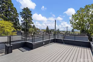 8039 Wallingford Ave N, Seattle, WA 98103 - Photo 22