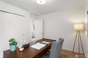 8039 Wallingford Ave N, Seattle, WA 98103 - Photo 4