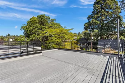 8037 Wallingford Avenue N, Seattle, WA 98103 - Photo 32
