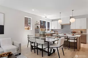 8037 Wallingford Ave N, Seattle, WA 98103 - Photo 12