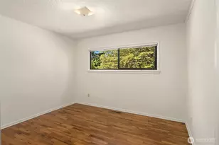 20820 Hillcrest Pl, Edmonds, WA 98026 - Photo 20