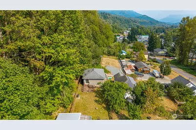 7226 Franks Place, Concrete, WA 98237 - Photo 32