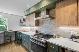 816 20th St, Bellingham, WA 98225 - Photo 28