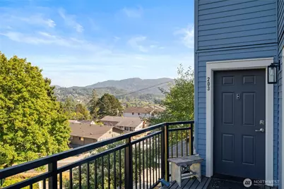 816 20th Street #203, Bellingham, WA 98225 - Photo 32