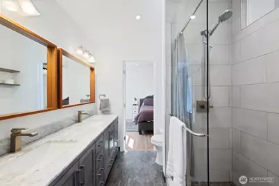 816 20th Street #203, Bellingham, WA 98225 - Photo 6