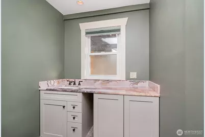 8040 16th Avenue NE, Seattle, WA 98115 - Photo 10