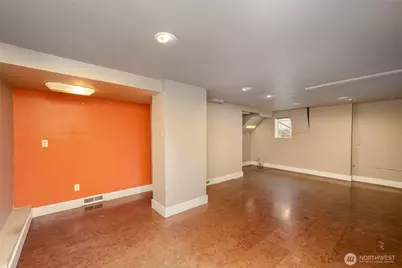 8040 16th Avenue NE, Seattle, WA 98115 - Photo 12