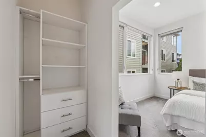 3920 1st Avenue NE #C, Seattle, WA 98105 - Photo 10