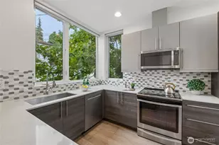 3920 1st Ave NE, Seattle, WA 98105 - Photo 6