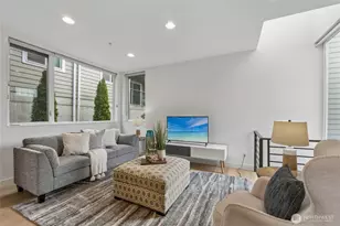 3920 1st Ave NE, Seattle, WA 98105 - Photo 2