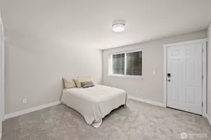 14310 176th Ave SE, Renton, WA 98059 - Photo 32