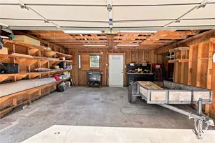 13087 Central Valley Rd, Poulsbo, WA 98370 - Photo 32
