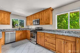 21603 125th St Ct E, Bonney Lake, WA 98391 - Photo 12
