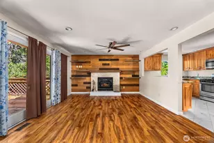 21603 125th St Ct E, Bonney Lake, WA 98391 - Photo 2