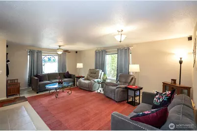 28705 14th Avenue S, Federal Way, WA 98003 - Photo 8