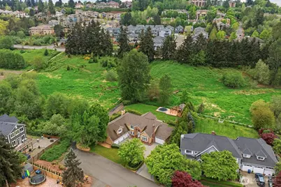 4511 238th Place SE, Sammamish, WA 98029 - Photo 32