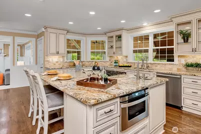 4511 238th Place SE, Sammamish, WA 98029 - Photo 8