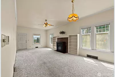 101 E Utah Avenue, Roslyn, WA 98941 - Photo 8