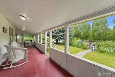 116 E Farnham Avenue, Chelan, WA 98816 - Photo 6
