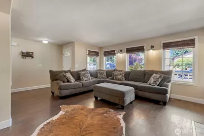23505 53rd Avenue Ct E, Spanaway, WA 98387 - Photo 4