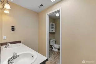 23505 53rd Ave Ct E, Spanaway, WA 98387 - Photo 16