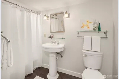 930 20th Avenue E, Seattle, WA 98112 - Photo 32