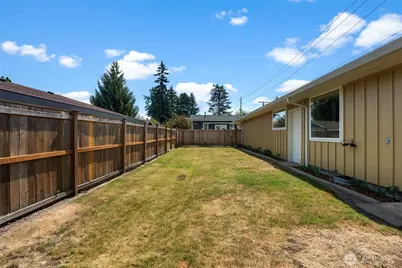 911 11th Street NW, Puyallup, WA 98371 - Photo 38
