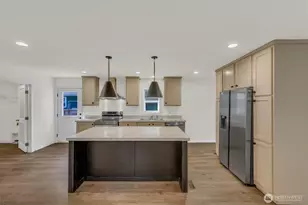 11321 205th Ave E, Bonney Lake, WA 98391 - Photo 8