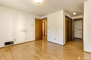 132 N 132nd St, Seattle, WA 98133 - Photo 18