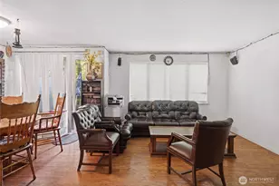14001 35th Ave NE, Seattle, WA 98125 - Photo 18
