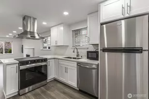 4424 S Holly St, Seattle, WA 98118 - Photo 12