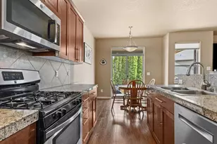 2746 NW Kent St, Camas, WA 98607 - Photo 14