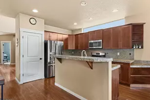 2746 NW Kent St, Camas, WA 98607 - Photo 12